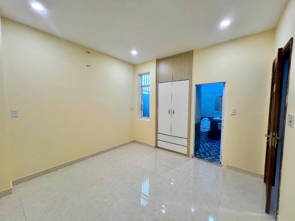 Nhà mới xây 160m² ấp 2 xã Tóc Tiên, 1.97 tỷ - Cơ hội sở hữu ngay!