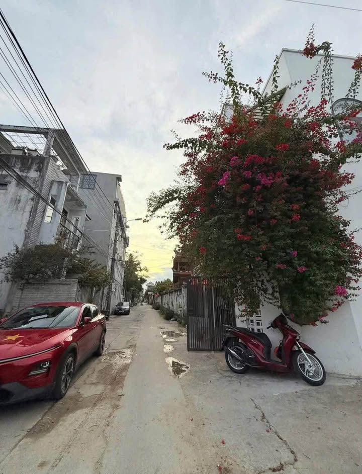 Đất đẹp 2 mặt tiền tại Kiệt 15 Hoàng Quốc Việt 62.4m² giá 2.5 tỷ - Cơ hội đầu tư hiếm có!