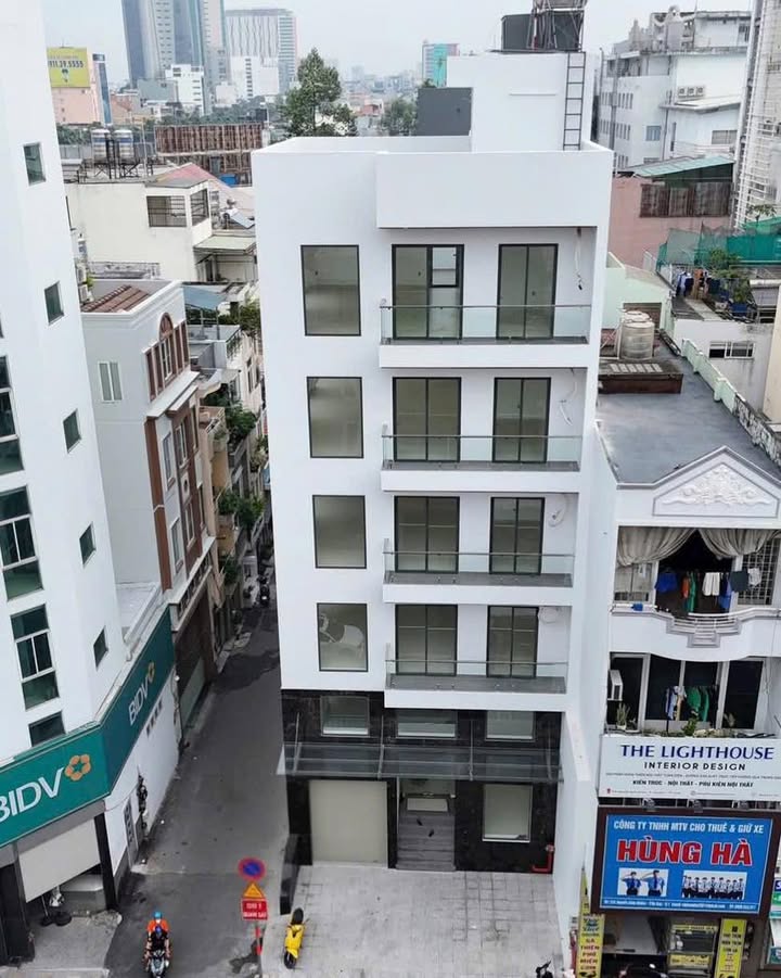 Tòa nhà 2 mặt tiền Nguyễn Bỉnh Khiêm 148m² giá 205 tỷ - Vị trí vàng kinh doanh