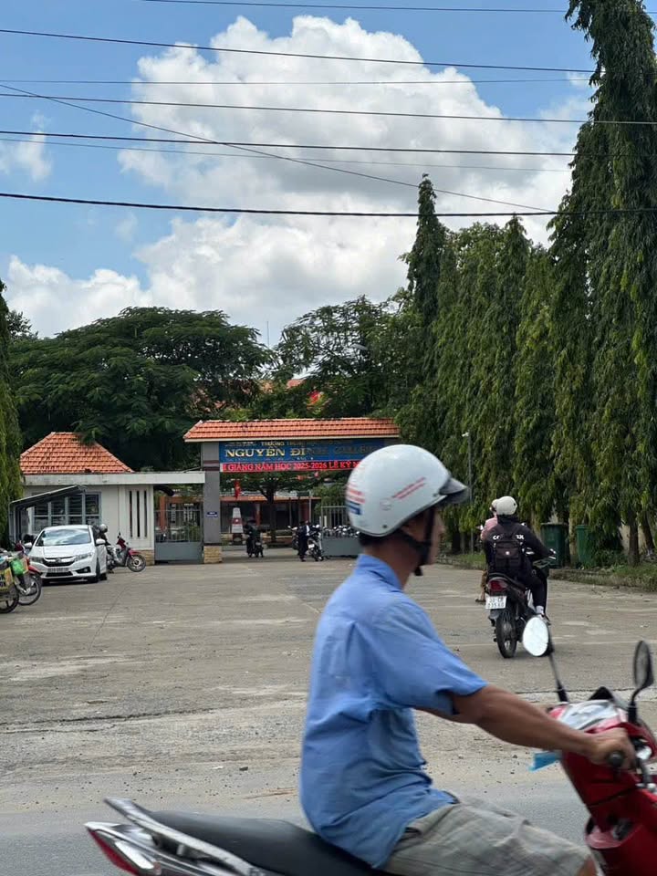 Đất thổ cư 130.6m² tại Mỹ Lộc, Cần Giuộc - Giá chỉ 1.68 tỷ, sổ hồng trao tay!