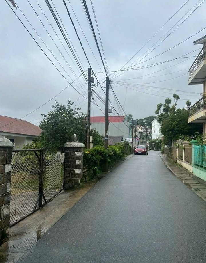 Đất mặt tiền đường Phạm Hồng Thái, Đà Lạt 1081m² giá chỉ 45 tỷ - Cơ hội đầu tư tuyệt vời!