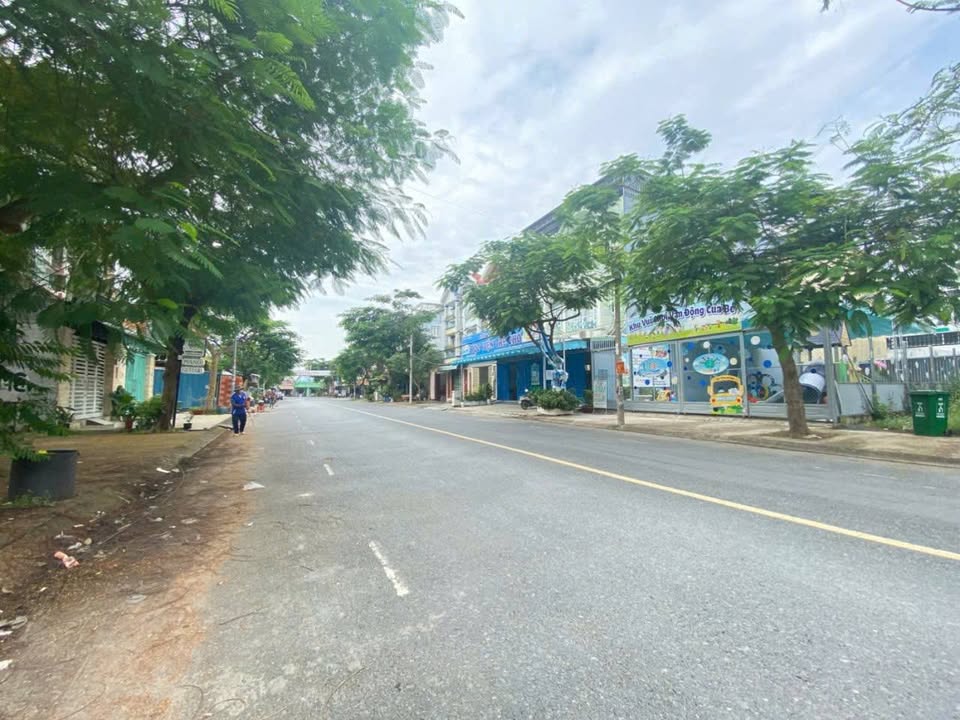 Đất thổ cư 100% mặt tiền đường số 5, Bình Chánh, 100m² - Đầu tư sinh lời ngay!