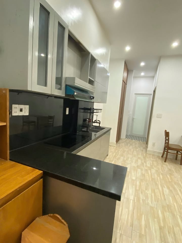 Căn hộ 1 phòng ngủ đường Hoàng Dư Khương, Cẩm Lệ 80m² giá 6 triệu - Full nội thất, sân chơi rộng rãi!