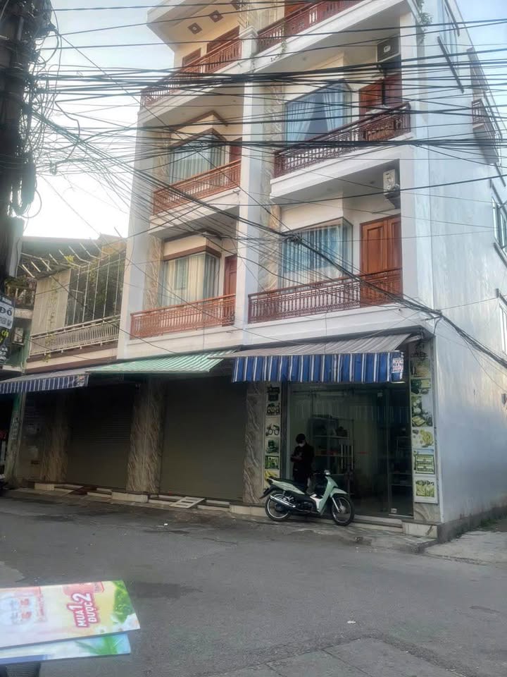 Nhà mặt tiền Chợ Cột Đèn 68m² giá 7.799 tỷ - Dòng tiền ổn định!