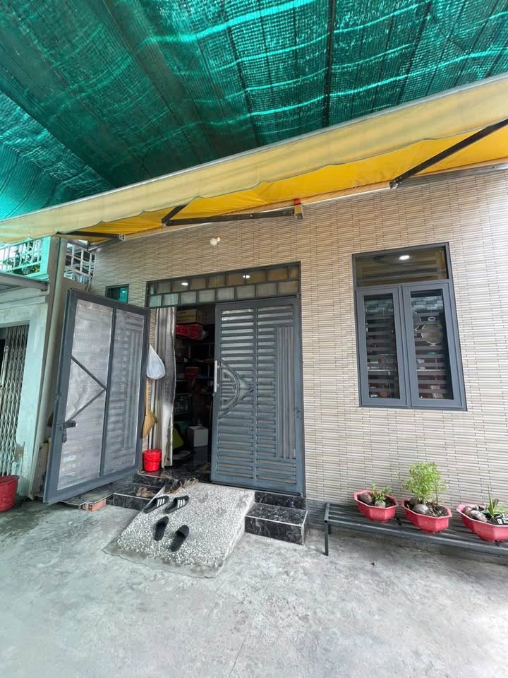 Nhà phố Đạo Thạnh, Mỹ Tho 65m² giá 2.7 tỷ - Chính chủ, thương lượng ngay!