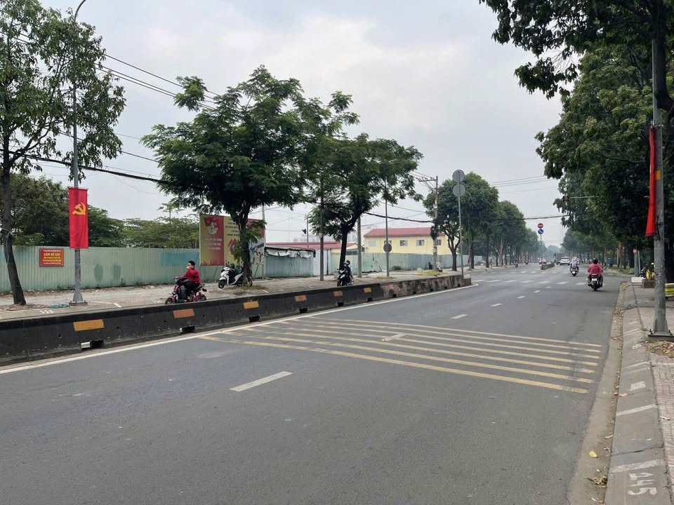 Đất mặt tiền đường Lê Thị Riêng, quận 12, 224m² giá chỉ 21 tỷ - Đầu tư sinh lời ngay!