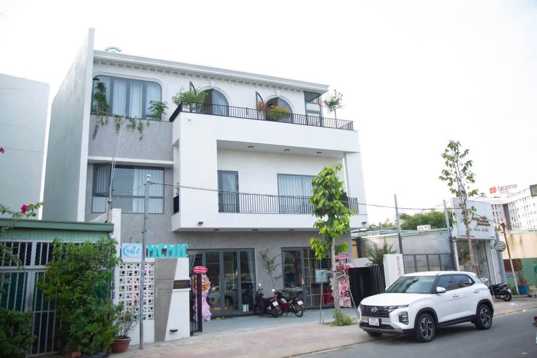 Nhà cho thuê Thủ Dầu Một 144m² giá 35 triệu - Full nội thất sang trọng!