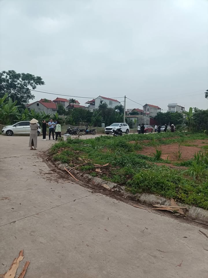 Đất nền Khu dân cư Thôn Kép 12, Hương Sơn 96m² giá 1.3 tỷ - Cơ hội đầu tư hấp dẫn!