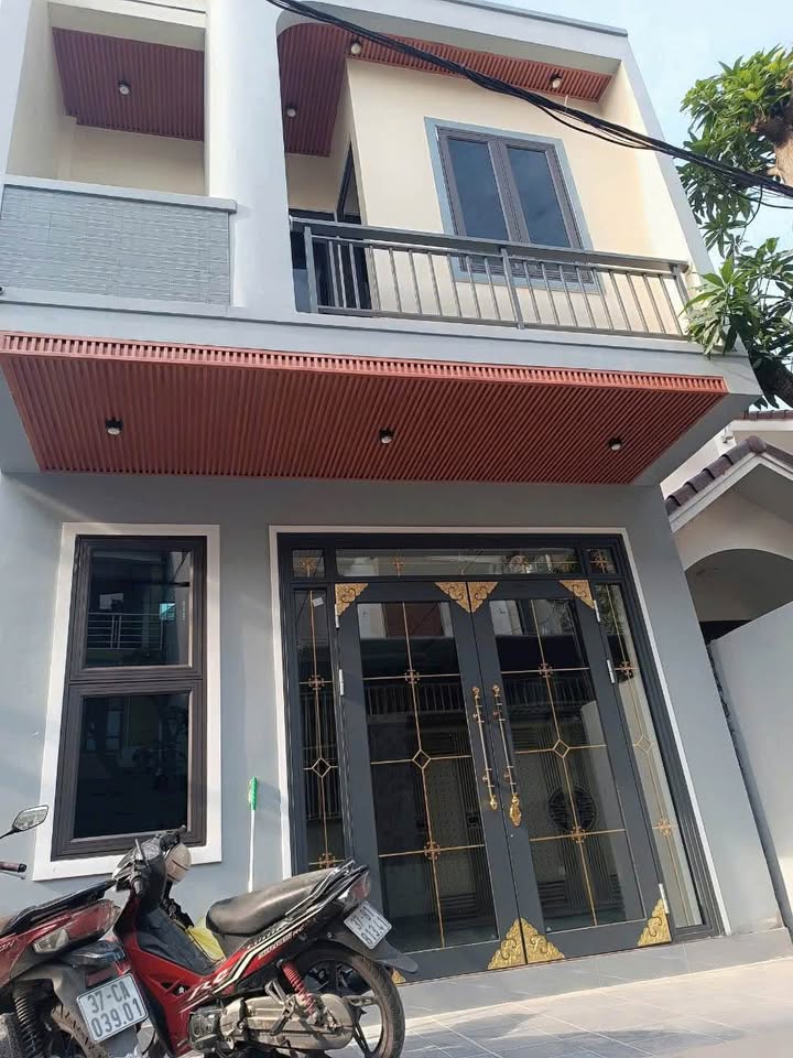 Nhà 2 tầng Lê Viết Thuật, Hưng Lộc, 82m² giá 3.4 tỷ - Đẹp như mơ!