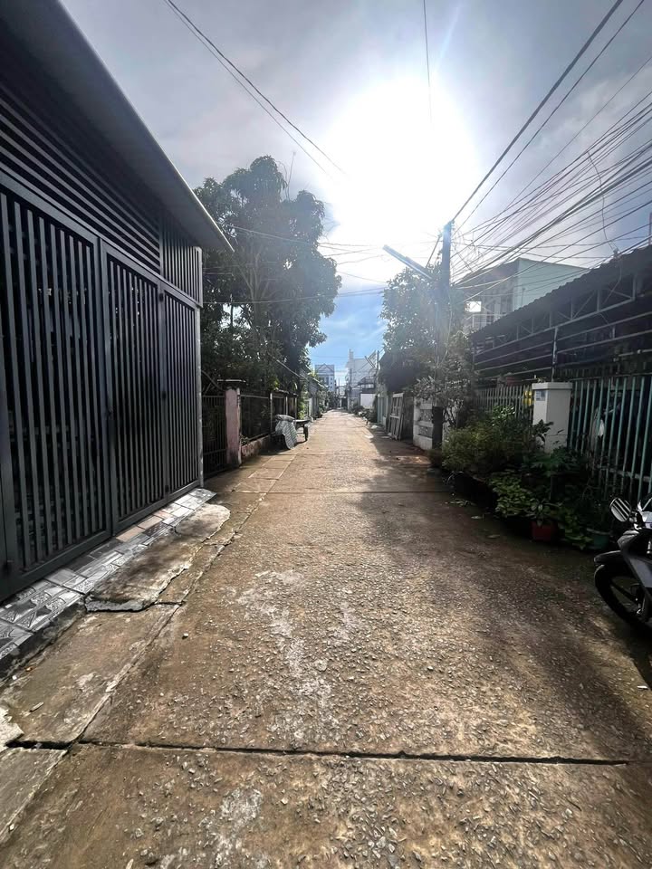 Dãy trọ 2 mặt tiền trên đường Nguyễn Bỉnh Khiêm, Rạch Giá 165m² giá 1 tỷ - Đầu tư sinh lời ngay!