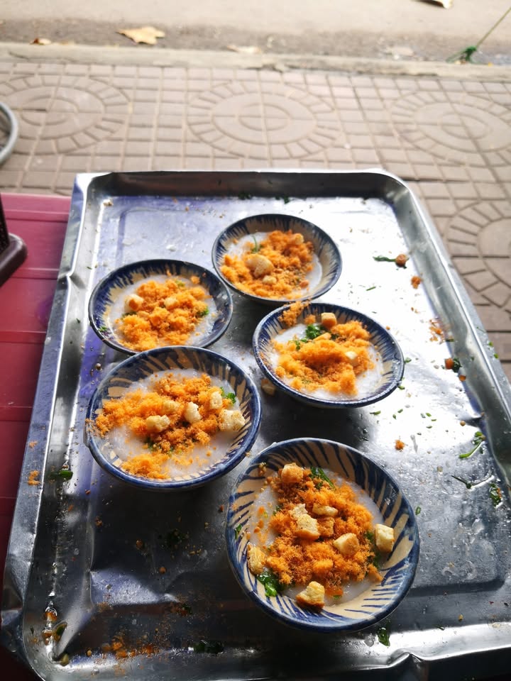 Nhà cho thuê mặt tiền đường Lê Công Miễn, Ghềnh Ráng - 5 triệu/tháng, ở ngay!