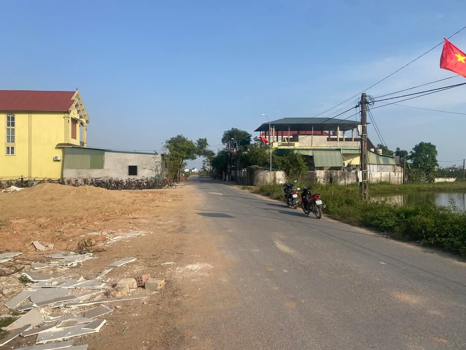 Đất kinh doanh Diễn Mỹ 150m² giá chỉ 2 tỷ - Cơ hội đầu tư hấp dẫn!