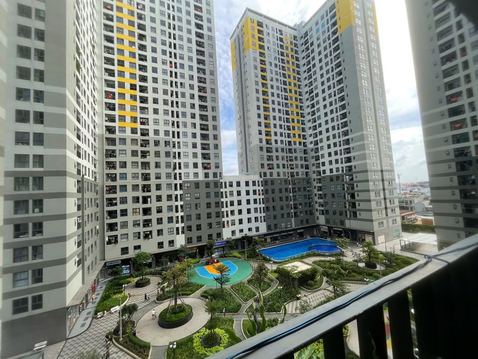 Căn hộ Bcons Garden Dĩ An 57m² giá 1.75 tỷ - Nội thất đẹp, sẵn sàng ở!