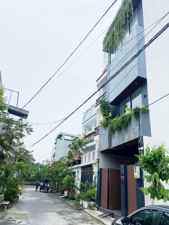 Đất thổ cư 173m² xã Xuân Thới Đông giá 5.8 tỷ - Xây biệt thự ngay!