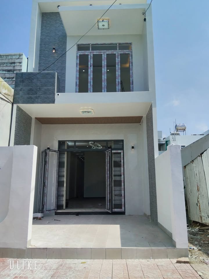 Nhà đẹp khu Licogi Cà Mau 100m² – Gần trường THPT Chuyên Phan Ngọc Hiển!