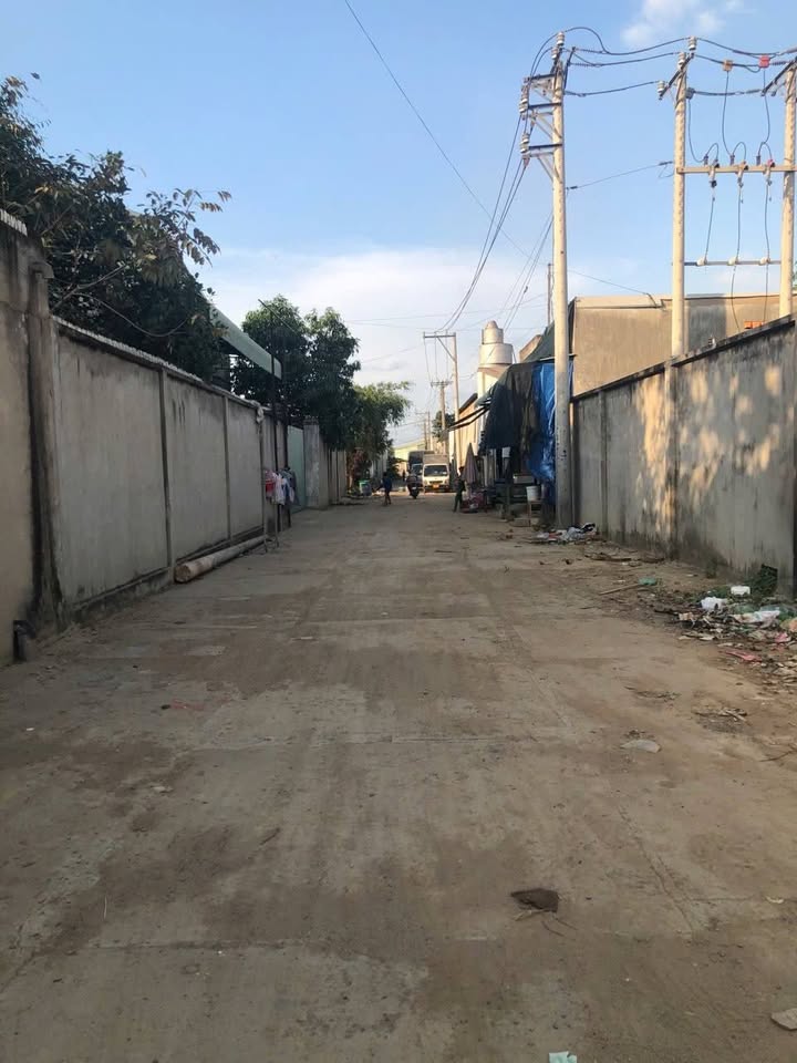 Đất Hố Nai, Biên Hòa 2700m² giá 13.99 tỷ - Đầu tư sinh lời ngay!