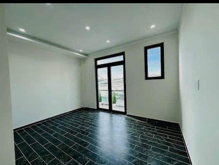 Nhà mặt tiền Nguyễn Hữu Cầu, Đà Lạt 85m² giá 5.2 tỷ - Đầu tư sinh lời ngay!