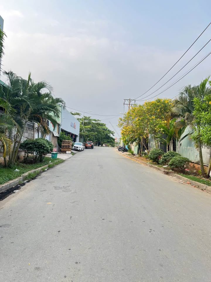 Đất biệt thự KDC Bách Khoa Q9 182m² giá 12.6 tỷ - Đầu tư tiềm năng ngay sát Q2!