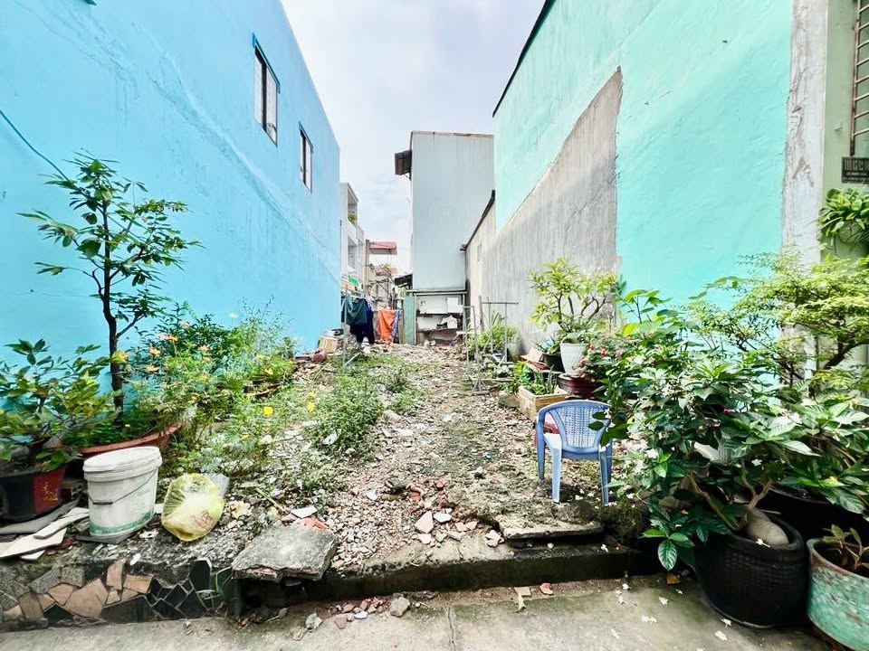 Đất thổ cư Bình Tân 60m² giá 3,7 tỷ - Nở hậu, sổ hồng riêng!