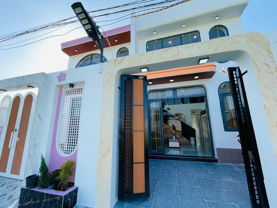 Nhà cấp 4 gác lửng Long Hiệp 100m² giá 2.15 tỷ - Sẵn sàng vào ở ngay!