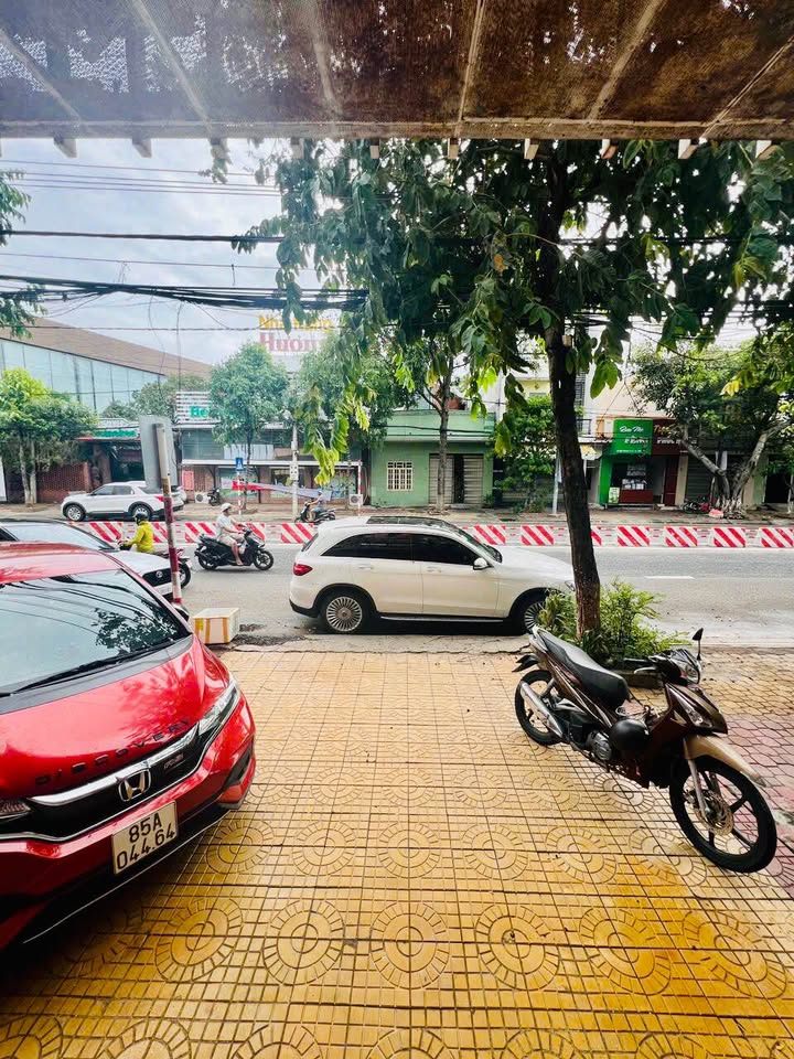 Nhà mặt tiền Ngô Gia Tự, Ninh Thuận 100m² giá 16 triệu - Cơ hội kinh doanh tuyệt vời!