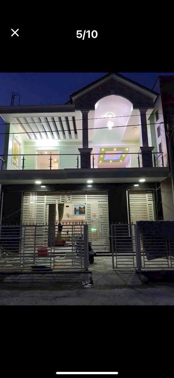 Nhà phố Châu Đốc 183.75m² giá 3.8 tỷ - Nhà mới dọn vào ở ngay!