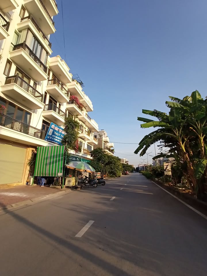 Đất nền TDC A51 Hồ Sen 80m² giá 8 tỷ - Hàng hiếm có khó tìm!