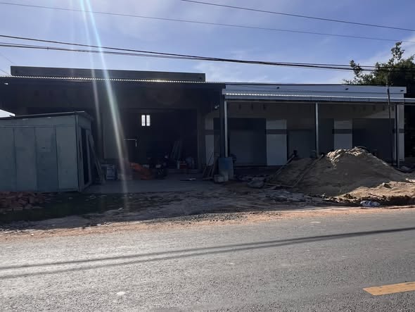 Nhà mặt tiền DT782, xã Truông Mít, 324m² giá 2 tỷ - Sổ hồng chính chủ!