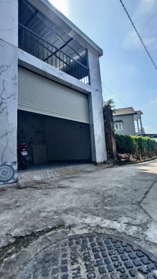 Nhà phố 81m² hẻm 57 đường DX034, Bình Dương - Giá chỉ 2.5 tỷ, giảm mạnh!