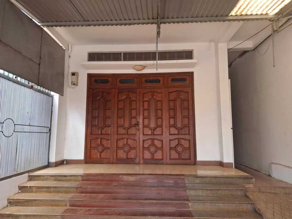 Nhà mặt tiền Nguyễn Văn Cừ Buôn Ma Thuột 145.75m² giá 7.5 tỷ - Sẵn sàng ở ngay!