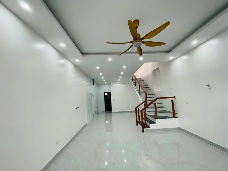 Nhà 2 tầng Nghi Đức 90m² giá 3.1 tỷ - Kiến trúc kiên cố, tiện nghi đầy đủ!