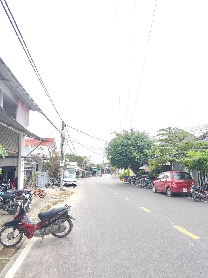 Đất thổ cư 100m² đường Lý Thường Kiệt, Vạn Ninh giá 2.1 tỷ - Cơ hội đầu tư hiếm có!
