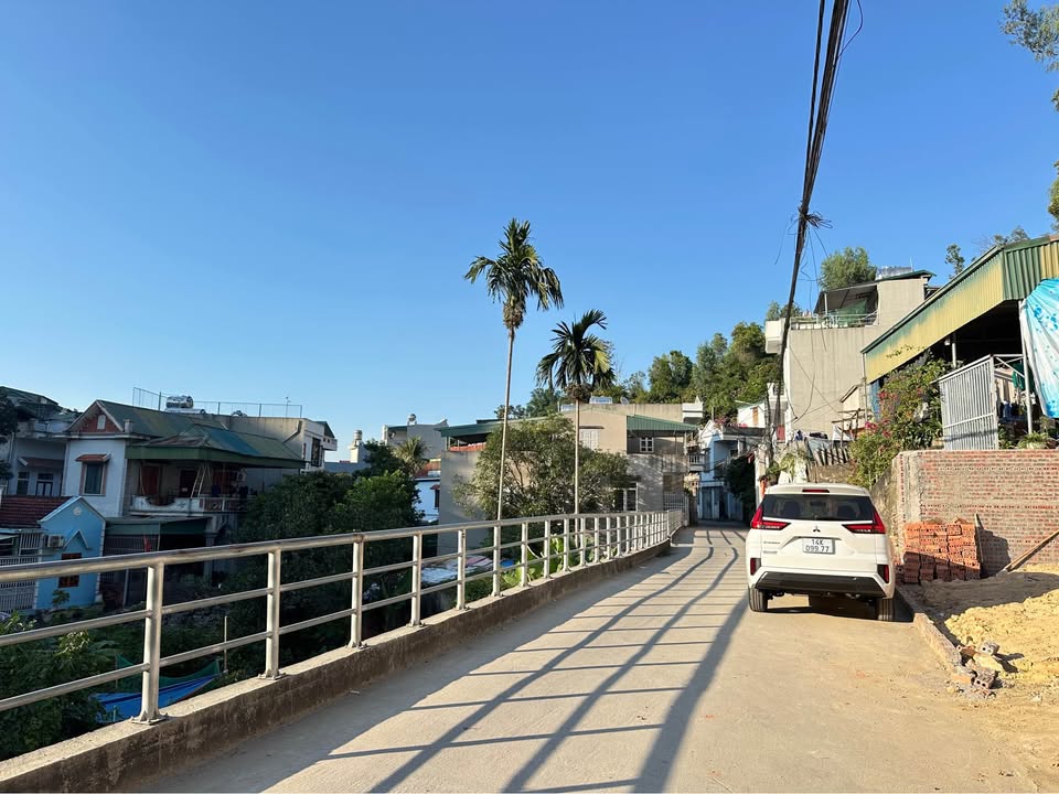 Bán đất ngõ 17 Cao Thắng Hạ Long 56m² chỉ 2 tỷ - Đường ô tô tận nơi!