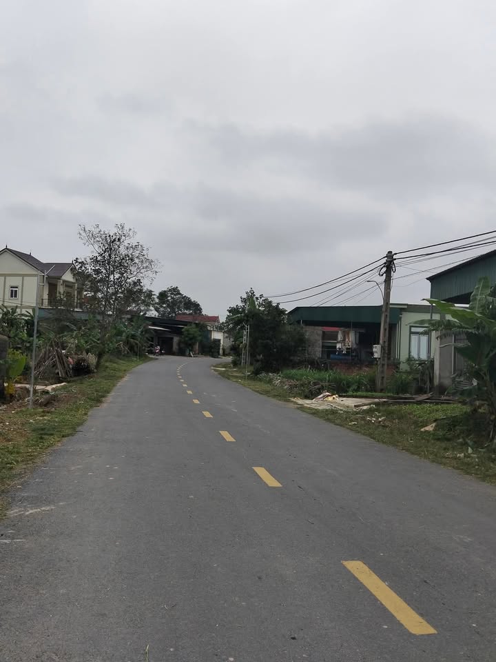 Đất nền Quỳnh Tam 161m² giá 1 tỷ - 2 mặt tiền, vị trí đắc địa!