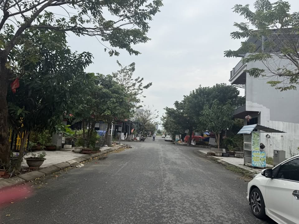 Đất mặt tiền Phi Bình 8, Ngũ Hành Sơn 100m² giá 5.5 tỷ - Vị trí kim cương kinh doanh!