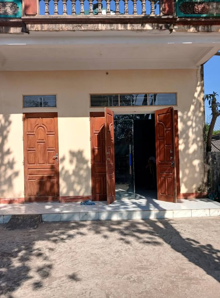 Nhà mặt đường Quốc lộ 32, phường Âu Lâu, 180m² - Giao thông thuận lợi, kinh doanh hiệu quả!