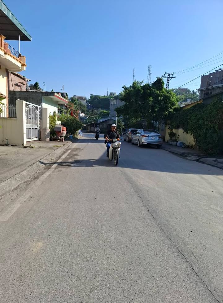 Đất nền đẹp tại Hà Tu, Hạ Long 60m² giá 1 tỷ - Sẵn sàng xây dựng ngay!