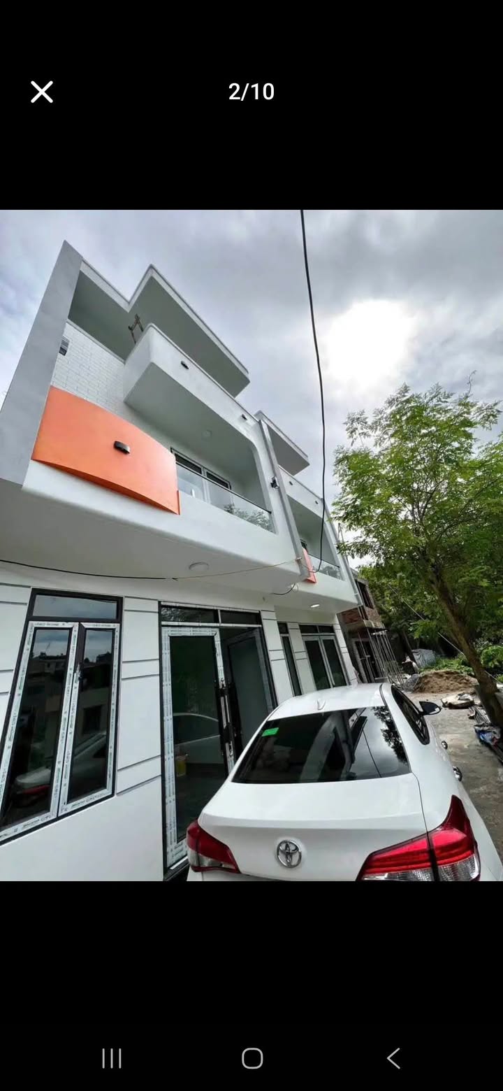 Nhà 3 tầng đẹp tại Cao Thắng, Hạ Long 50m² giá 2.9 tỷ - Sổ đỏ chính chủ!