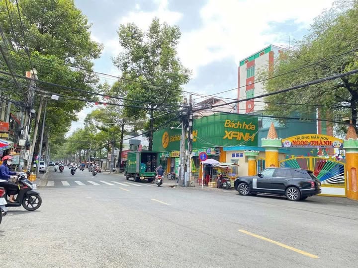 Bán gấp FrontHouse mặt tiền đường Trương Định, Tân Mai, Biên Hòa 320m² giá 23 tỷ - Đầu tư sinh lời ngay!