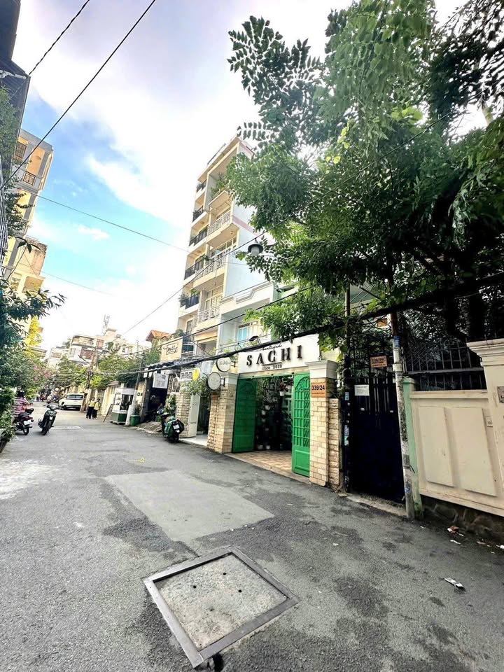 Nhà phố Lê Văn Sỹ, Quận 3, 157m² giá 39 tỷ - Sản phẩm hiếm có không thể bỏ lỡ!