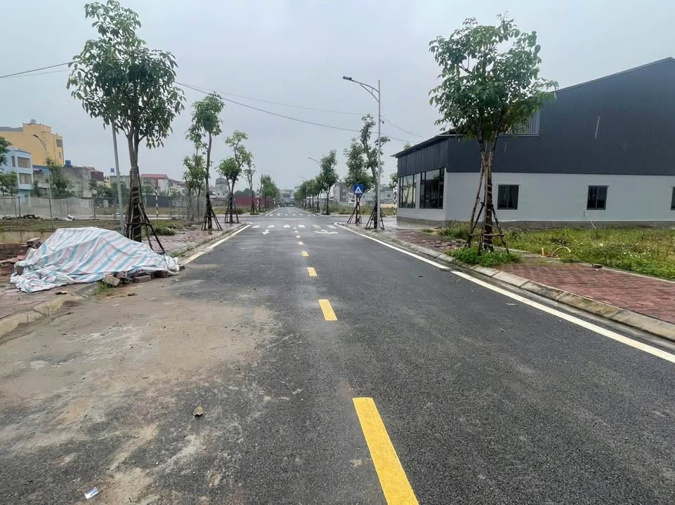 Đất đấu giá Kênh Đào 11m² giá thỏa thuận - Cơ hội đầu tư hấp dẫn!