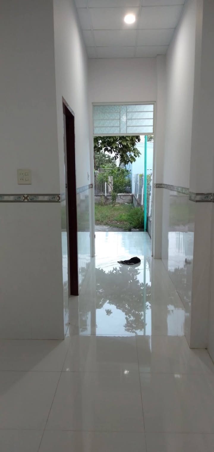 Nhà cho thuê hẻm 107 Phạm Thị Ngư 100m² giá 2.5 triệu - Không thể bỏ lỡ!