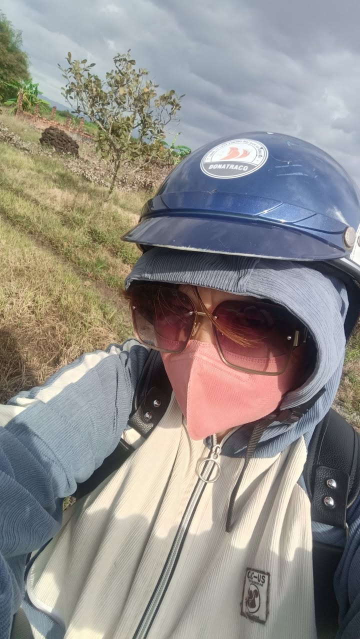 Đất nền 8000m² tại Gia Canh, Định Quán - Sổ đỏ chính chủ, giá 1 tỷ VND!