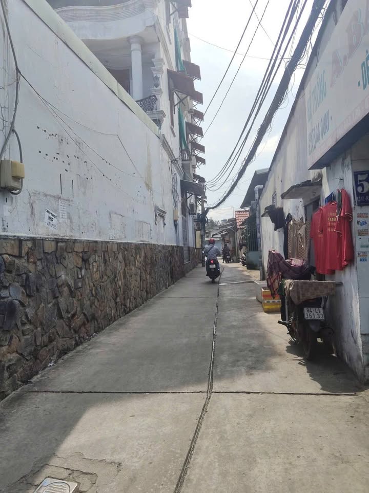 Đất nền 130m² hẻm 541 Tỉnh Lộ 10, Bình Tân - Giá 6.3 tỷ, cơ hội đầu tư tuyệt vời!