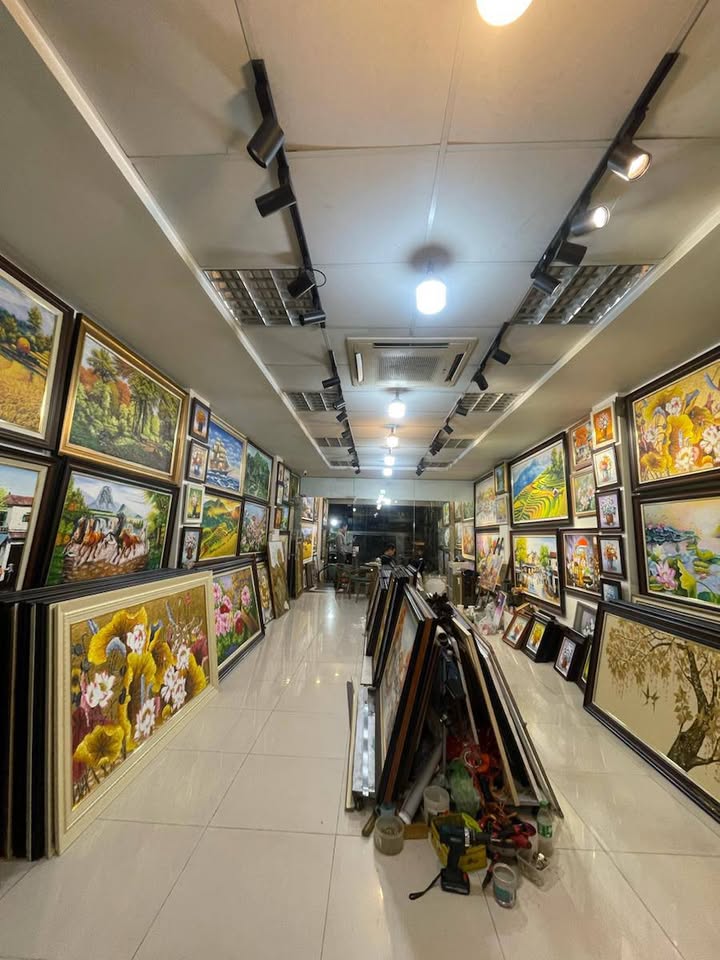 FrontHouse Hoàng Hoa Thám 120m² giá thỏa thuận - Đầu tư sinh lời ngay!