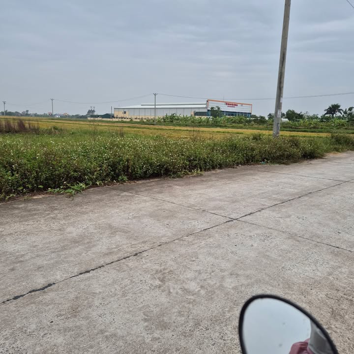 Đất nền Khánh Trung Yên Khánh 100m² - Gần cầu Tam Tòa, vị trí thuận lợi!