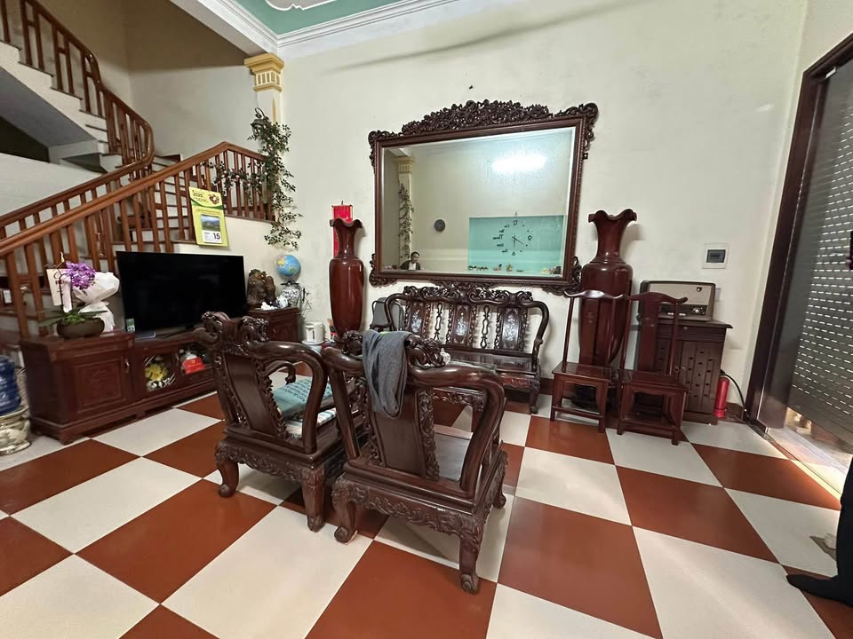 Nhà ngõ đường Ngô Gia Tự, phường Nam Bình 75m² giá 6 tỷ - Sẵn sàng vào ở!