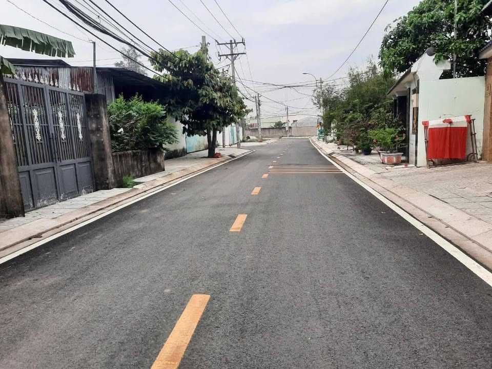 Warehouse mặt tiền Xuân Thới Thượng 470m² giá 12.5 tỷ - Pháp lý sạch, sẵn sàng kinh doanh!