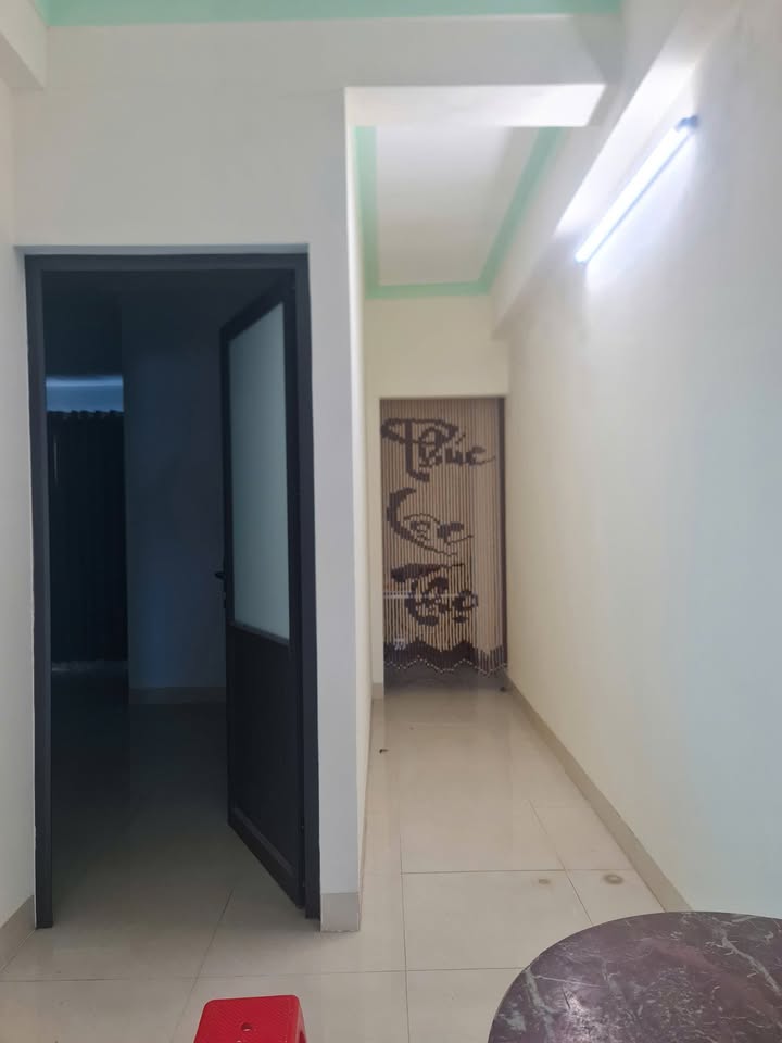 Nhà 3 tầng Phường Hàm Rồng 73m² giá 4.5 tỷ - Tiện ích đầy đủ, giao thông thuận lợi!