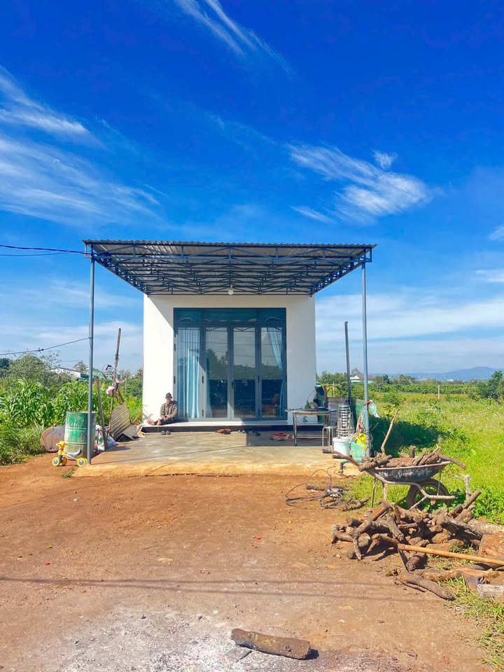 Nhà vườn Hẻm 104 Trần Văn Ơn, Pleiku 420m² giá 1.19 tỷ - Thiết kế hiện đại, pháp lý rõ ràng!